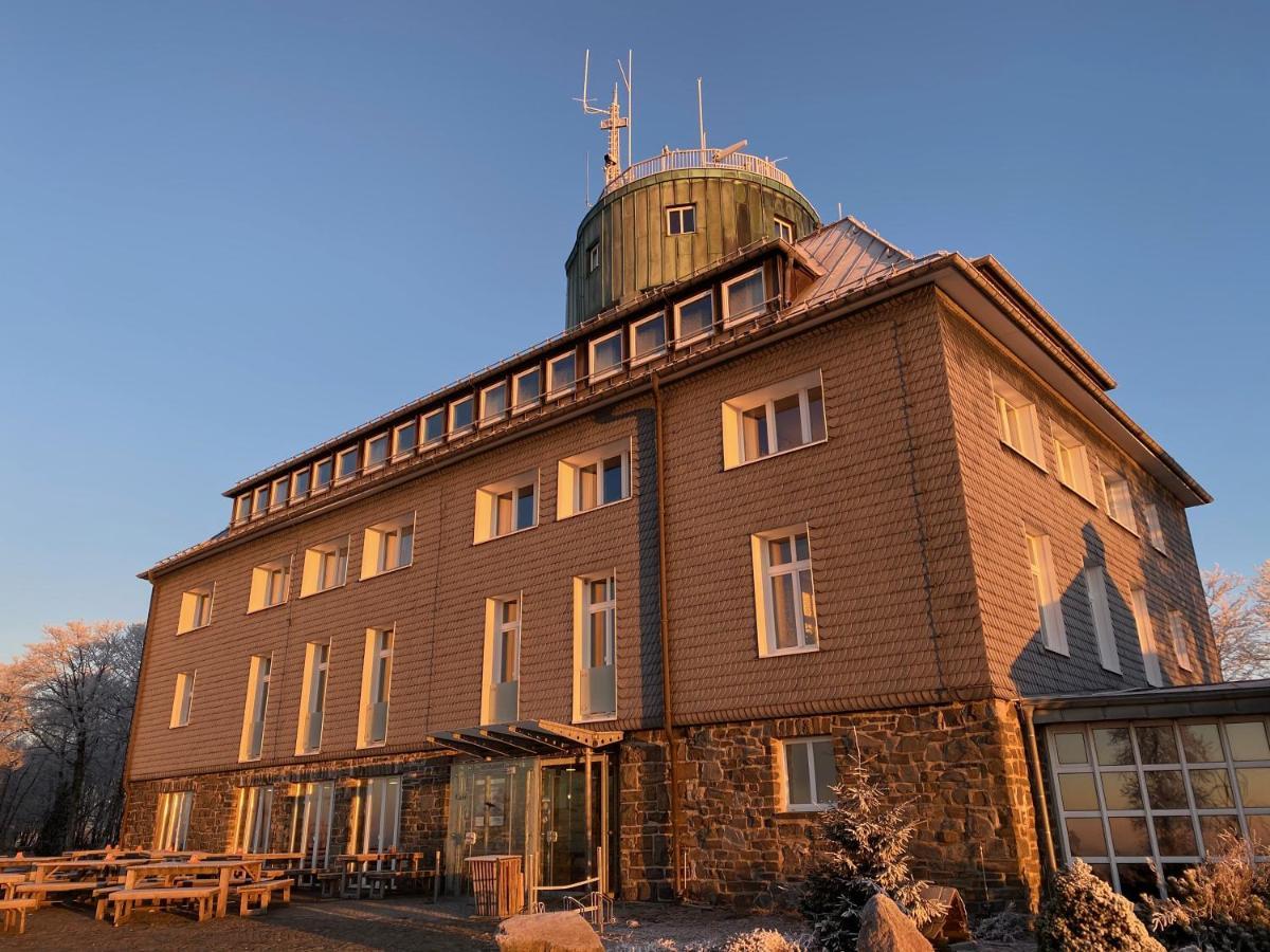 Astenturm Hotel (Adults Only) Винтерберг Екстериор снимка