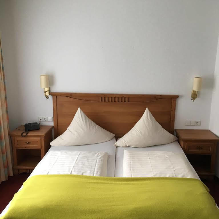 Astenturm Hotel (Adults Only) Винтерберг Екстериор снимка