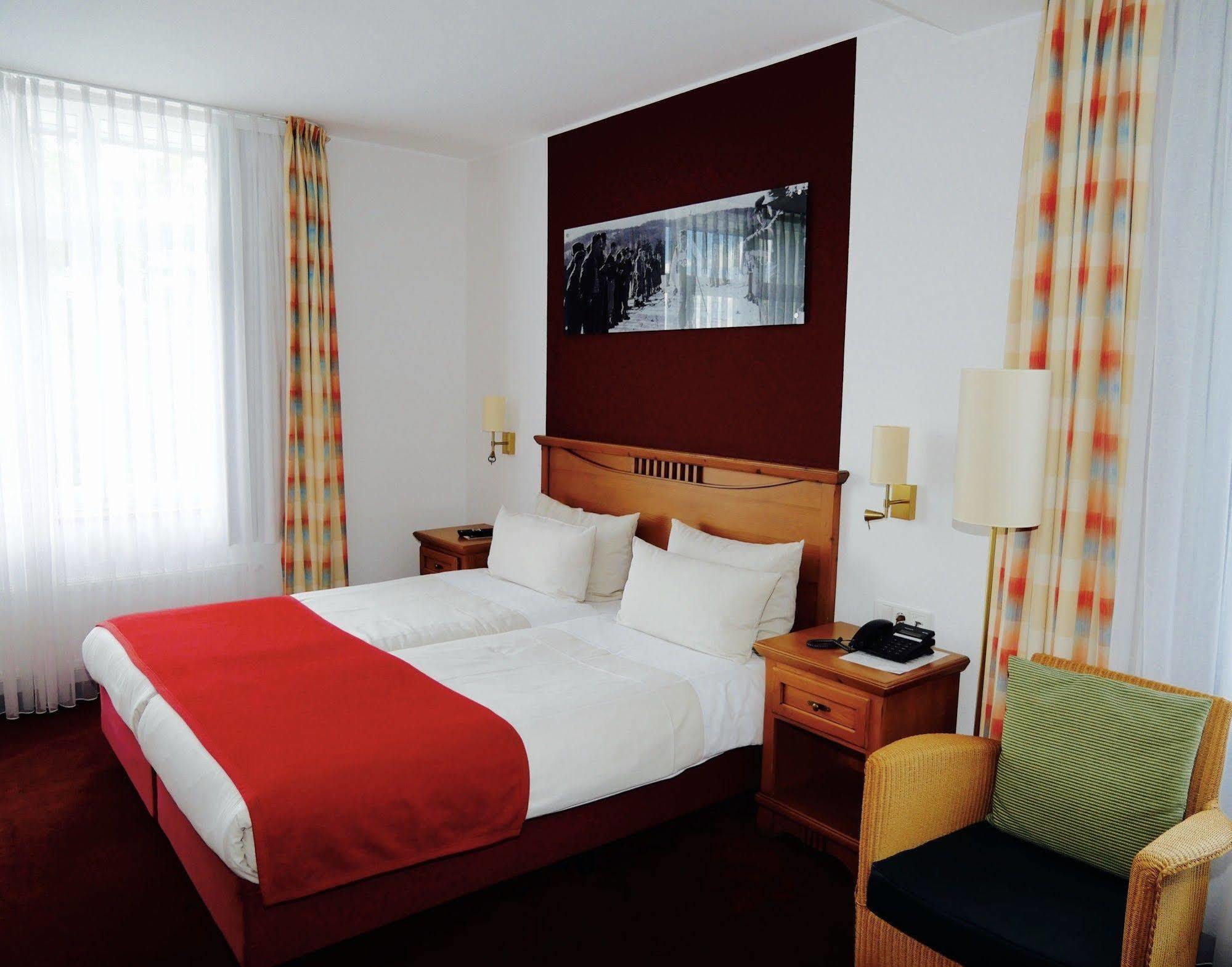 Astenturm Hotel (Adults Only) Винтерберг Екстериор снимка
